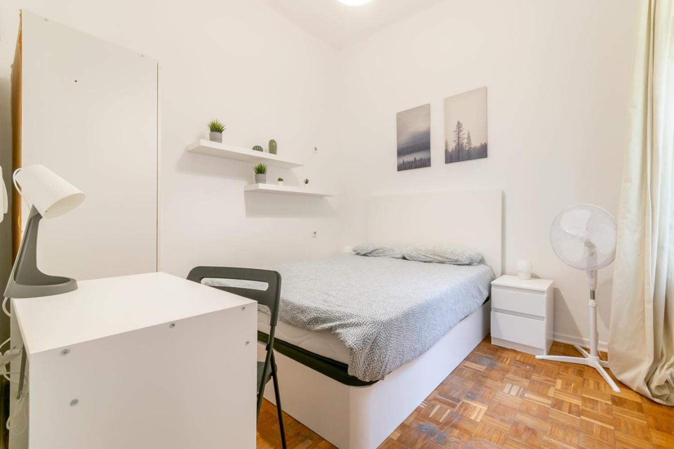 Balmes Private Rooms Barcelona Exterior foto